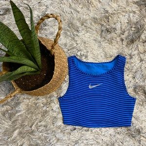 Women’s Nike XS Crop Bra
